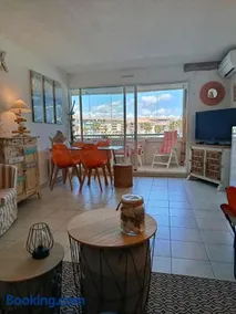 Port Frejus vue port, grand T2, 47m2, clim, piscine - Image 2