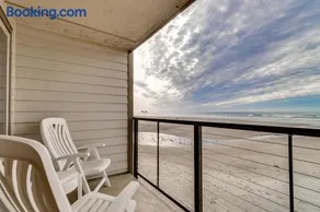 M & M Beach Nest - Image 1