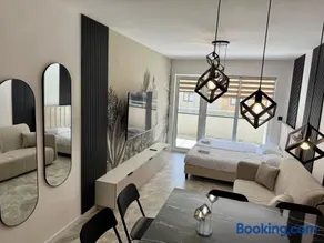Drahan Apartment 14 - Image 3