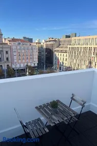 VTZ Hotel Plaza España - Image 3