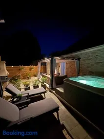 Dalmatian Stone House Angela - Image 3