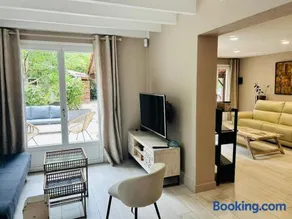 Villa haut de gamme 11 personnes jacuzzi privé - Image 4