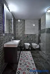Panorama Apartment - Image 4