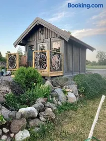 Mysigt boende på landet nära naturen - Image 2