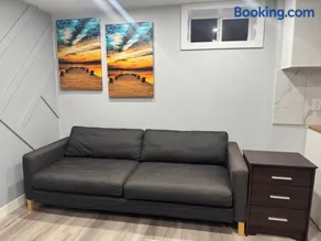 Spacious 2 bedroom with 2 queen beds and one sofa bed lower unit with separate entrance and parking space Near Downtown, Calgary Zoo, Costco and many more - Image 4