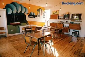 The Dolphin Inn Hostel - Image 3