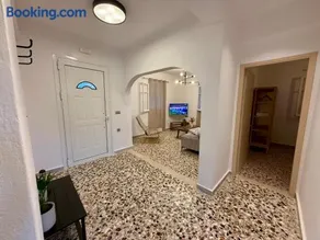 Mosaic House - Image 3