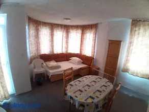Zlatevi Guest House - Image 4