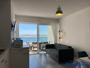 RÉF 335 - PORT-LOUIS appartement vue mer type 3 avec balcon - Image 3