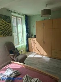 petite maison dans village de caractére - Image 2