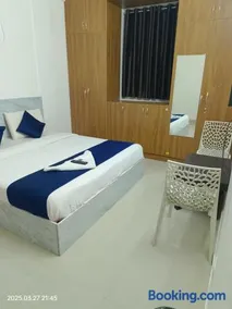 KPOTEL Waterfront Luxury Villa Rooms Phamacity Genome Valley - Image 3