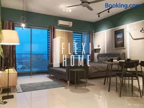 FREE Streaming Services-Designed Studio Home at Cybersquare, Cyberjaya by Flexihome-MY - Image 1