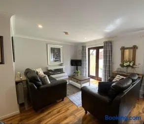 Yarg Cottage - Image 2