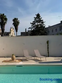 Petra Suite&Pool - Image 1