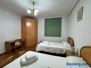 Alojamiento Casa Pepa en el Centro de Calasparra - Image 4