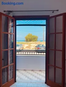 GIALOS Rooms - Image 2
