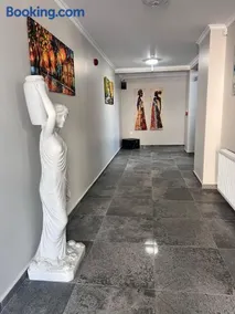Tempo Boutique - Image 3