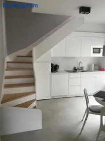 Costa Apartments - Image 1