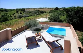 Villa L&T Nin - Image 2