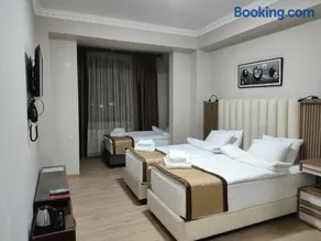 Hotel Red Tower - Image 3