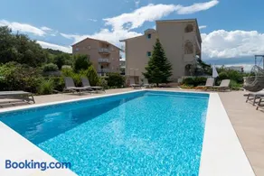 Apartments Brico - Heated Pool - Image 2