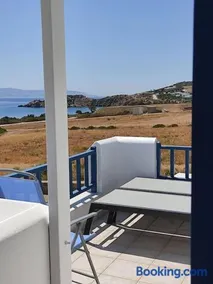 Peaceful getaway for 2 - amazing sea view/sunbeds! - Image 2