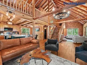 Log Cabin Retreat - Image 1