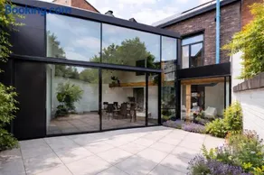 Townhouse Tongeren Center 275m2, 10p w Airco - Featured in Designbook - Image 1