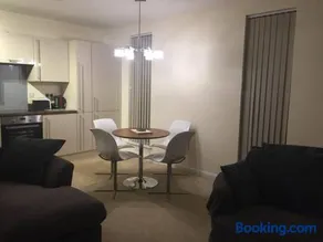 Flat 2 - Image 3