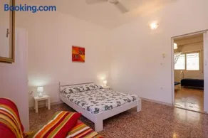 Casa Tribi a 250 mt dalla spiaggia di Specchiarica di San Pietro in Bevagna - Image 2