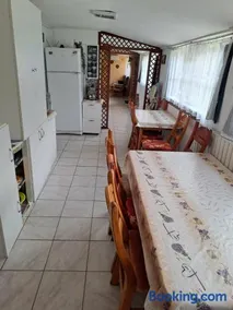 Kisfaludy Vendégház - Image 2
