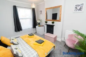 South Cheshire House - Image 4