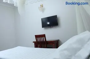 KRISLA LAKE BREEZE Hotel - Image 2