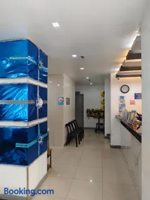 Nice Hotel Aurora Cubao - Image 2