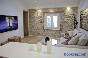 DUPLEX FONTAINE - Appartement Duplex coeur vieil Antibes Old city Marché provencal - Image 5
