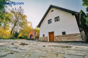 SKLÍPEK POD STOLOVOU HOROU - Image 1