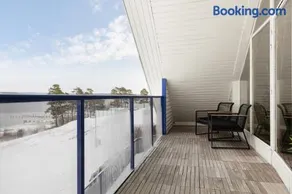 Large house with pool and nearby ocean - Image 5