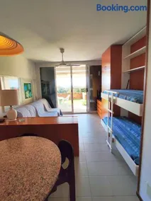 Holiday Homes Marina apartments - Image 3