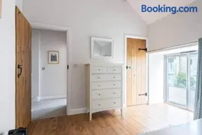 Pascoe's Pippin - 2 bed, dog friendly EVCharger - Image 3
