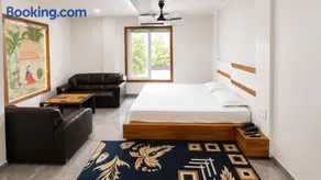 Jhankor Hotel - Image 2