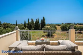 Villa Elaionas 2 in Svoronata village! - Image 4
