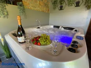 Villa Kontesa - Slow leaving retreat at quiet privacy near forest - Image 3