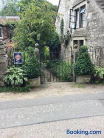 Dove Cottage - Image 2