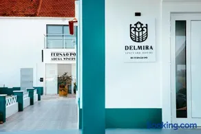 Delmira Vineyard House - Image 1
