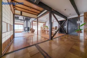 Entire Traditional House, Pet Friendly,貸切古民家,最大9名,ペット可, 長野岡谷IC5分,ファミリー歓迎 - Image 1