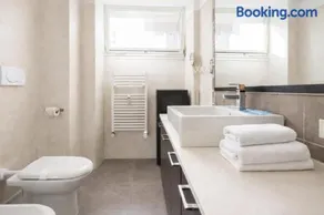Elegantis Scalia Comfortable Apartment with 2 Private Balcony - Vaticano, Metro and Historic Centre Nearby - Image 4