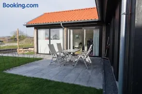 Ferienhaus mit Zugang zum Wasser - Image 4