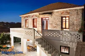 traditional village house - Image 1