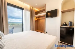 Naiades Guest House - Image 5