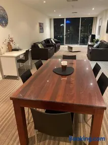 Liberty bay holiday Spacious two bedroom, two bathroom with sea views - Image 2